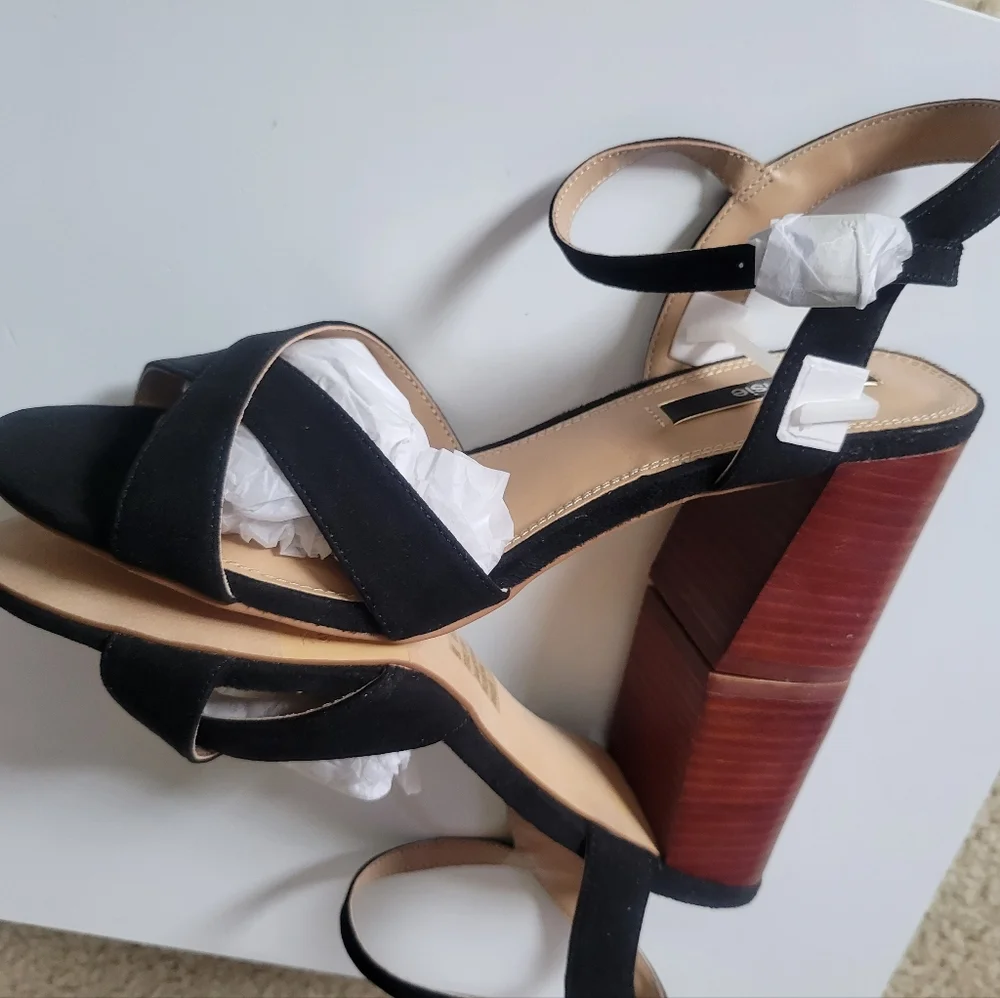 Kensie Exalia Black Suede Block Heel‎ Sandals – Women's Size 9